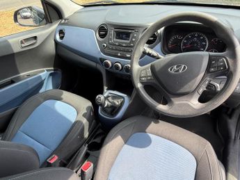 Hyundai i10 1.2 SE Hatchback 5dr Petrol Manual Euro 5 (87 ps)