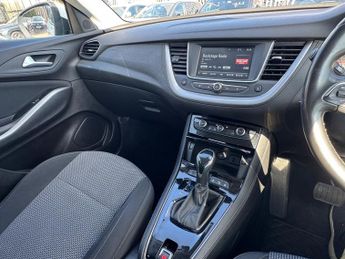 Vauxhall Grandland X 1.5 Turbo D BlueInjection SE SUV 5dr Diesel Auto 8Spd Euro 6 (s/