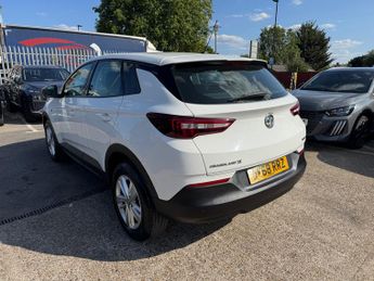 Vauxhall Grandland X 1.5 Turbo D BlueInjection SE SUV 5dr Diesel Auto 8Spd Euro 6 (s/