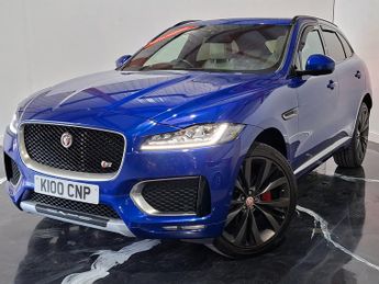 Jaguar F-Pace 3.0 D300 V6 First Edition SUV 5dr Diesel Auto AWD Euro 6 (s/s) (