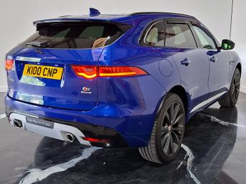 Jaguar F-Pace 3.0 D300 V6 First Edition SUV 5dr Diesel Auto AWD Euro 6 (s/s) (