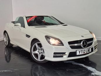 Mercedes SLK 1.8 SLK200 BlueEfficiency AMG Sport Convertible 2dr Petrol G-Tro