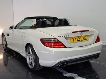 Mercedes-Benz SLK 1.8 SLK200 BlueEfficiency AMG Sport Convertible 2dr Petrol G-Tro