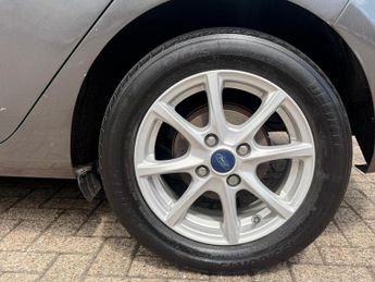 Ford Fiesta 1.0T EcoBoost GPF Zetec Hatchback 5dr Petrol Manual Euro 6 (s/s)