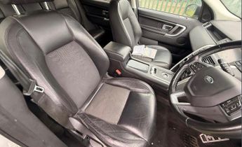Land Rover Discovery Sport 2.0 TD4 SE Tech SUV 5dr Diesel Auto 4WD Euro 6 (s/s) (180 ps)