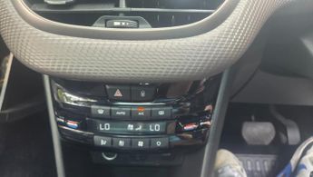 Peugeot 2008 1.6 e-HDi Allure SUV 5dr Diesel EGC Euro 5 (s/s) (92 ps)