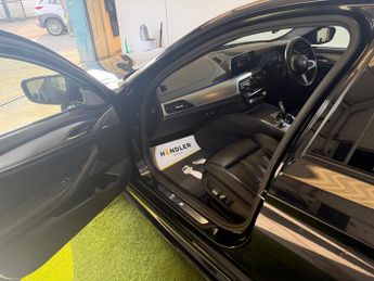 BMW 5 Series 2.0 520d M Sport Saloon 4dr Diesel Auto xDrive Euro 6 (s/s) (190
