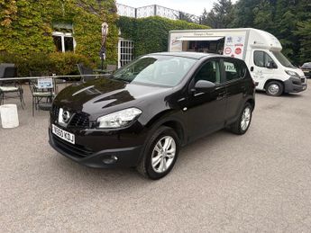Nissan Qashqai 1.6 Acenta SUV 5dr Petrol Manual 2WD Euro 5 (s/s) (117 ps)