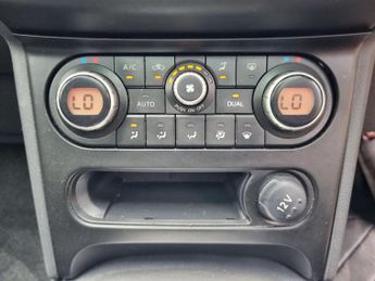 Nissan Qashqai 2.0 n-tec CVT 2WD 5dr