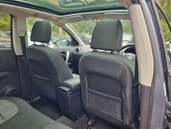 Nissan Qashqai 2.0 n-tec CVT 2WD 5dr