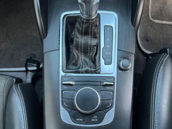 Audi A3 1.4 TFSI CoD S line Hatchback 3dr Petrol S Tronic Euro 6 (s/s) (