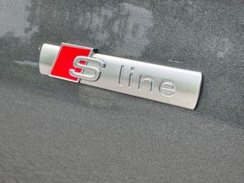 Audi A3 1.4 TFSI CoD S line Hatchback 3dr Petrol S Tronic Euro 6 (s/s) (