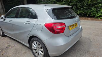 Mercedes-Benz A Class 1.5 A180 CDI SE Hatchback 5dr Diesel 7G-DCT Euro 5 (s/s) (109 ps