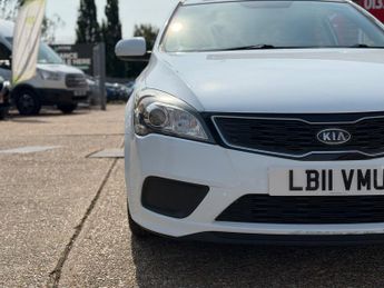 Kia Pro Ceed 1.4 VR-7 Hatchback 3dr Petrol Manual (139 g/km, 89 bhp)