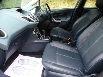 Ford Fiesta 1.4 Titanium 5dr