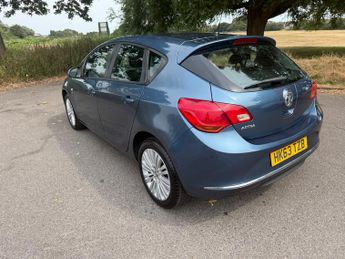 Vauxhall Astra 1.4 16v Energy Hatchback 5dr Petrol Manual Euro 5 (100 ps)