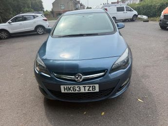 Vauxhall Astra 1.4 16v Energy Hatchback 5dr Petrol Manual Euro 5 (100 ps)