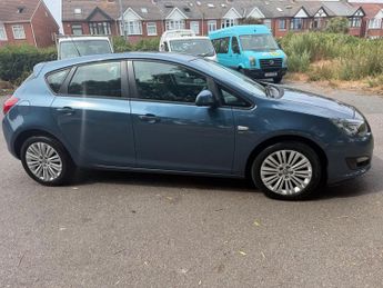 Vauxhall Astra 1.4 16v Energy Hatchback 5dr Petrol Manual Euro 5 (100 ps)