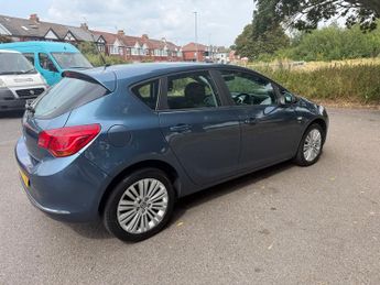 Vauxhall Astra 1.4 16v Energy Hatchback 5dr Petrol Manual Euro 5 (100 ps)