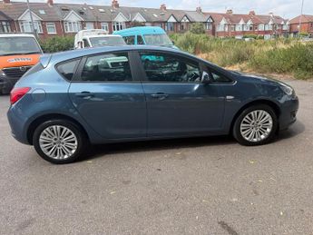 Vauxhall Astra 1.4 16v Energy Hatchback 5dr Petrol Manual Euro 5 (100 ps)