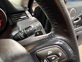 Land Rover Range Rover Evoque 2.0 TD4 HSE Dynamic SUV 5dr Diesel Auto 4WD Euro 6 (s/s) (180 ps