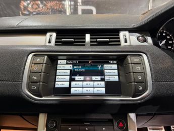 Land Rover Range Rover Evoque 2.0 TD4 HSE Dynamic SUV 5dr Diesel Auto 4WD Euro 6 (s/s) (180 ps