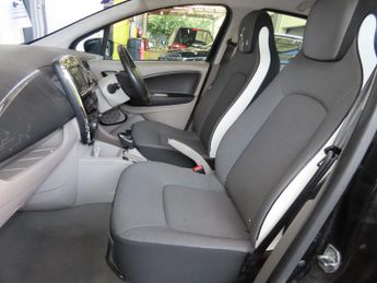 Renault Zoe 22kWh Dynamique Nav Hatchback 5dr Electric Auto (Quick Charge, B