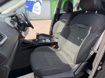 Renault Kadjar 1.5 dCi Dynamique Nav SUV 5dr Diesel Manual Euro 6 (s/s) (110 ps