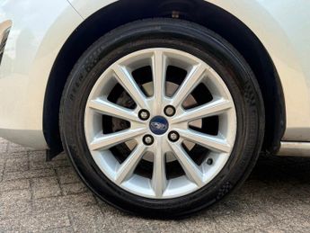 Ford Fiesta 1.0T EcoBoost Titanium Hatchback 5dr Petrol Auto Euro 6 (s/s) (1