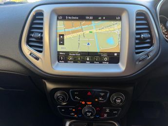 Jeep Compass 1.4T MultiAirII Longitude Auto 4WD Euro 6 (s/s) 5dr