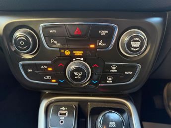 Jeep Compass 1.4T MultiAirII Longitude Auto 4WD Euro 6 (s/s) 5dr