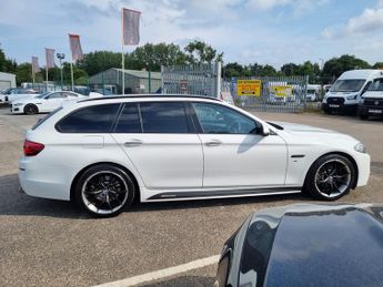BMW 5 Series 523d M Sport Touring Step Auto - VERY RARE CAR - ONLY 57000 MILE