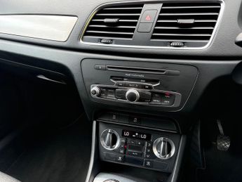 Audi Q3 2.0 TDI S line SUV 5dr Diesel Manual Euro 5 (s/s) (140 ps)