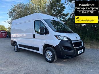 Peugeot Boxer 2.2 BlueHDi 335 Professional Panel Van 5dr Diesel Manual L2 H2 E