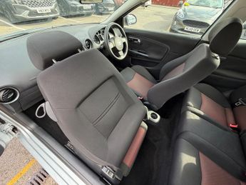 SEAT Ibiza 1.4 16v Sport Hatchback 3dr Petrol Manual (154 g/km, 84 bhp)