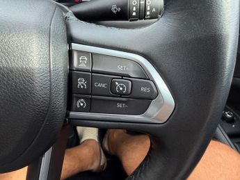 Jeep Compass 1.5 T4 e-Hybrid MHEV S SUV 5dr Petrol Hybrid DCT FWD Euro 6 (s/s