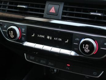 Audi A4 Avant 2.0 TFSI 40 Black Edition Estate 5dr Petrol S Tronic Euro 6 (s/s