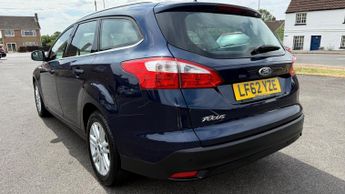 Ford Focus 1.6 Titanium Estate 5dr Petrol Powershift Euro 5 (125 ps)