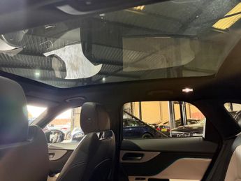 Jaguar F-Pace 2.0 D180 R-Sport SUV 5dr Diesel Auto AWD Euro 6 (s/s) (180 ps)