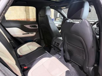 Jaguar F-Pace 2.0 D180 R-Sport SUV 5dr Diesel Auto AWD Euro 6 (s/s) (180 ps)
