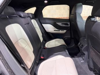 Jaguar F-Pace 2.0 D180 R-Sport SUV 5dr Diesel Auto AWD Euro 6 (s/s) (180 ps)