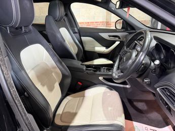 Jaguar F-Pace 2.0 D180 R-Sport SUV 5dr Diesel Auto AWD Euro 6 (s/s) (180 ps)