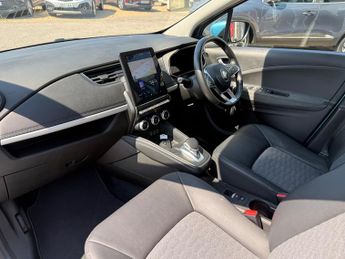 Renault Zoe R135 EV50 52kWh GT Line + Hatchback 5dr Electric Auto (Rapid Cha