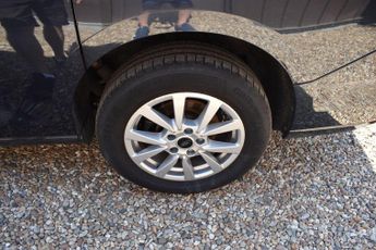 Ford Grand Tourneo Connect 2.0 EcoBlue Titanium DCT Euro 6 (s/s) 5dr
