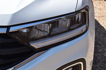 Volkswagen T-Roc 1.5 TSI Match DSG Euro 6 (s/s) 5dr