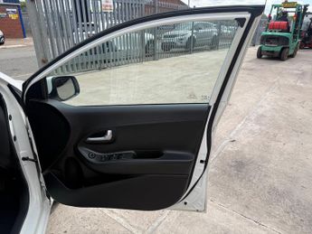 Kia Picanto 1.25 SE Hatchback 5dr Petrol Auto Euro 6 (84 bhp)