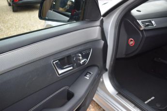 Mercedes-Benz E Class 2.1 E220 BlueTEC AMG Night Edition (Premium) G-Tronic+ Euro 6 (s