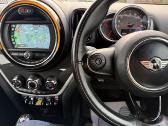 Mini Countryman 1.5 7.6kWh Cooper SE Auto ALL4 Euro 6 (s/s) 5dr