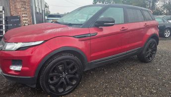 Land Rover Range Rover Evoque 2.2 SD4 Pure Tech SUV 5dr Diesel Auto 4WD Euro 5 (s/s) (190 ps)