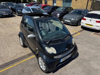 Smart ForTwo 0.7 City Passion Cabriolet 2dr Petrol Automatic (113 g/km, 61 bh